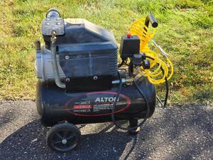 lot 240 image: Alton 6 gal. Electric Air Compressor - AT01204-6