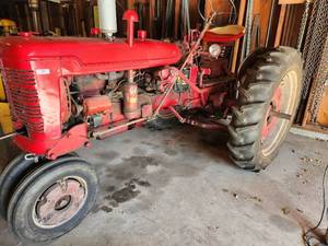 1952 International Harvester Farmall Super C