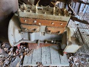 lot 29 image: Vintage Flathead Inline Engine Block with Head T-B3 CWC Marked