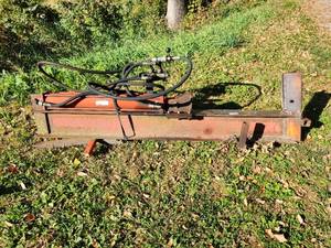 lot 31 image: Used Hydraulic Log Splitter Attachment
