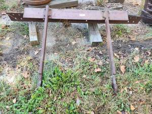 lot 42 image: Vintage 2 point hitch grader bar