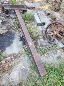 lot 44 image: Heavy Duty Steel Beam with Casters for Material Handling