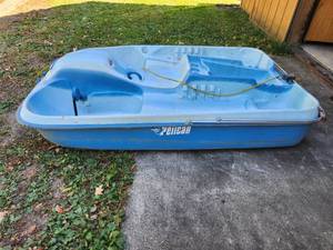 lot 70 image: Pelican Rainbow 4-Person Pedal Boat with Rudder and Pedals