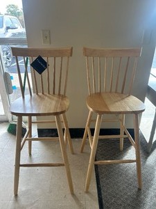 lot 24 image: Safavieh Providene Bar Stool (Set of 2) - MSRP $310