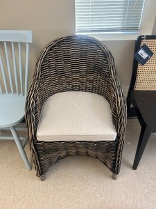 lot 104 image: Wicker Chair
