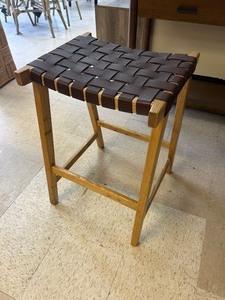 lot 127 image: Safavieh Abreu Rectangle Counter Stool - MSRP $302