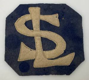 lot 76 image: RARE St. Louis Cardinals Felt Jersey Patch (Only One Weve Seen)