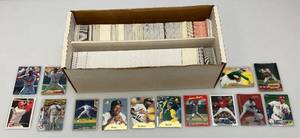 lot 100 image: Misc. Unsorted Baseball Cards