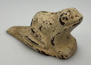 lot 141 image: Vintage Cast Iron Frog Door Stop 2 x 2 12 x 5