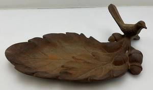 lot 159 image: Heavy Vintage Cast Metal Bird And Oak Leaf Outdoor Dcor Piece 12