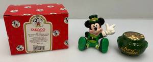 Vintage ENESCO Leprechaun  MICKEY MOUSE With Gold Pot Salt & Pepper Shaker In Original Box (New Old Stock)