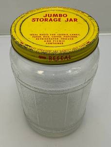 lot 194 image: Vintage Glass Barrel Herring JarJumbo Storage Jar With Original Lid