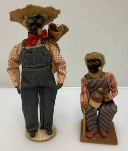 lot 204 image: Vintage Dried Apple Head Folk Art Figures 7 And 10
