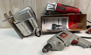 lot 115 image: Lot of 3 Power Tools Tool Shop Oscillating Tool, Skil 38 Drill, Dormeyer Jigsaw