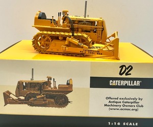 lot 32 image: 116 Scale Caterpillar D2 No.2 Tool Bar Diecast Model by ACMOC 2004