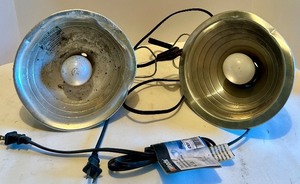 lot 175 image: Set of 2 Woods 6 ft Clamp Lights with Bulbs