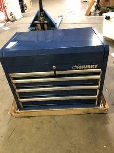 lot 12 image: Husky Tool Storage 27 in. W x 18 in. D Standard Duty in Gloss Blue Rolling Tool Top Chest (Top Chest Only)  Customer Returns See Pictures