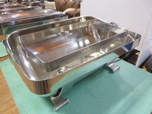 lot 61 image: Full Size Stainless Steel Chafing Dish