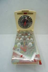 lot 1 image: Vintage Marx Score-O-Meter Casino Pinball Machine