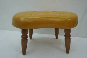 lot 13 image: Vintage Footstool 11 tall by 18 across