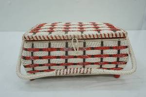 lot 14 image: Vintage Sewing Basket and Contents