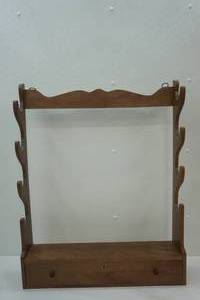 lot 63 image: wall hanging gun rack