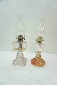 lot 81 image: Antique Oil Lamps (2ct)