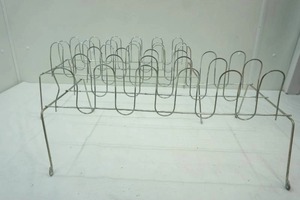 lot 130 image: (2ct) Vintage Wire Shoe Racks 23x15