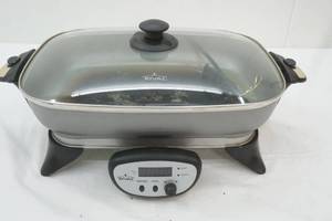 lot 141 image: Rival Electric Skillet