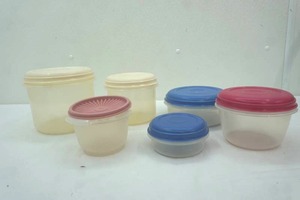 lot 163 image: Tupperware & Rubbermaid Containers wlids (6ct)