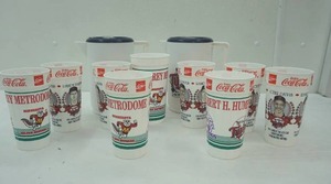 lot 167 image: Vintage Twins 1991 World Championship Insulated Mugs & Coke Cups