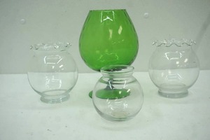 lot 200 image: Vintage Italian Empoli Green Optic Brandy Snifter Vase 9 tall