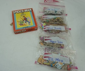 lot 255 image: Vintage Games & Puzzles