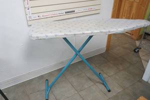 lot 270 image: Full Length Ironing Board