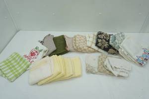 lot 308 image: Wash Rags & Hand Towels