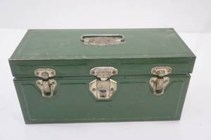 lot 326 image: Vintage Union Utility Chest 14x6x7