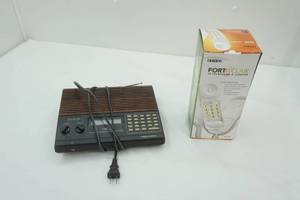 lot 329 image: Realistic Pro-2023 Scanner & Uniden Loud & Clear Corded Phone