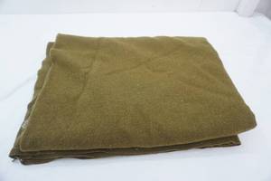 lot 371 image: Vintage US Army Wool Blanket