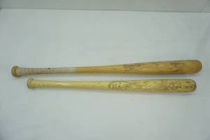 lot 380 image: Vintage Baseball Bats