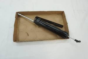 lot 414 image: Grease Gun