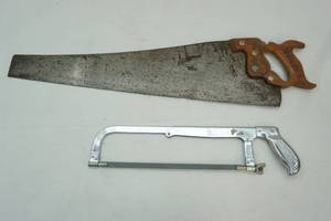 lot 415 image: Vintage Hand Saws-E.C. Atkins & Great Wall