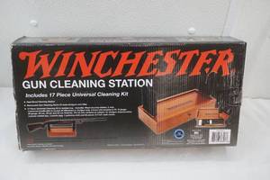 lot 437 image: Winchester Gun Cleaning Station w17 Pc. Universal Cleaning Kit