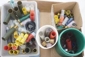lot 540 image: Variety of Shotshell Hulls, Wads and Other Pieces