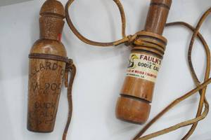 lot 544 image: Mallard Toned M-295 Duck Call & Faulks CH-44 Goose Call