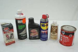 lot 581 image: Garage Products