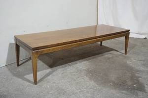 lot 611 image: Vintage Wooden Coffee Table 56x 20x 15