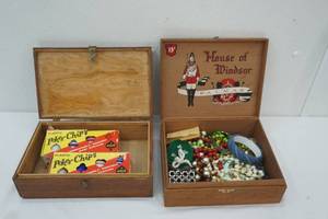 lot 648 image: Vintage Boxes