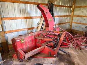 INTERNATIONAL 80 SNOWBLOWER