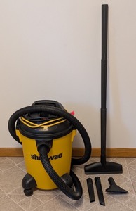 lot 159 image: LL - Shop-Vac Pro 6-Gallon Wet Dry Vacuum with Attachments