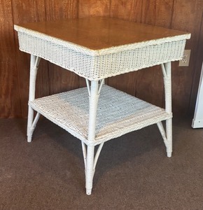 lot 26R image: P - Vintage Wicker Accent Table